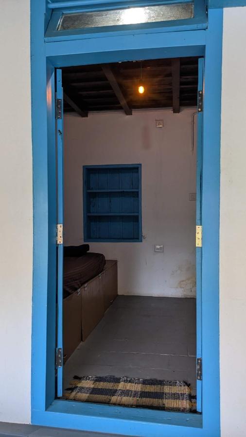Crossroads Hostel 1957 كالباتّا المظهر الخارجي الصورة